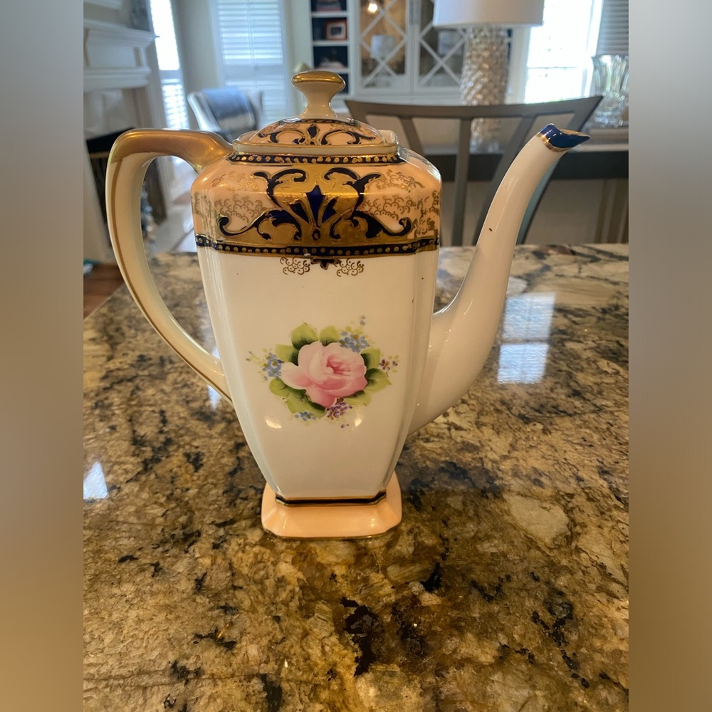 Japanese Antique China Gilded Chocolate/Teapot Floral 1921-1941